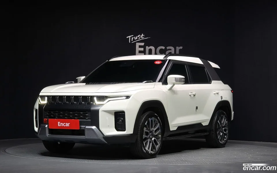 KG Mobility Torres 1.5 2WD 2022 — фото 1, купить с доставкой в Москву