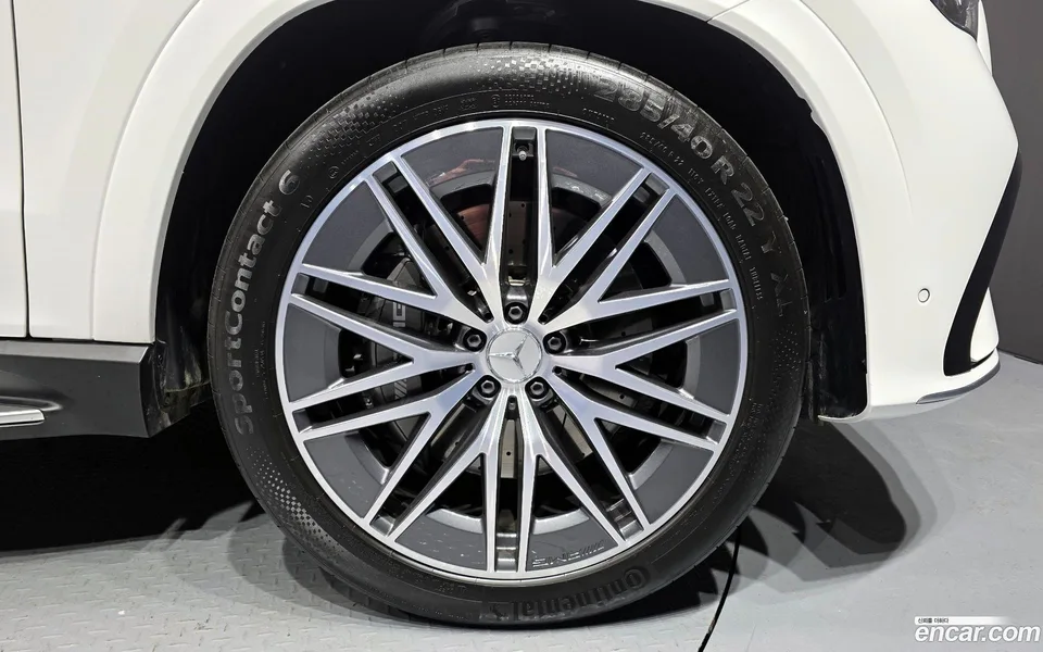 Mercedes-Benz GLE-Class AMG GLE53 4MATIC+ 2025 — миниатюра 2