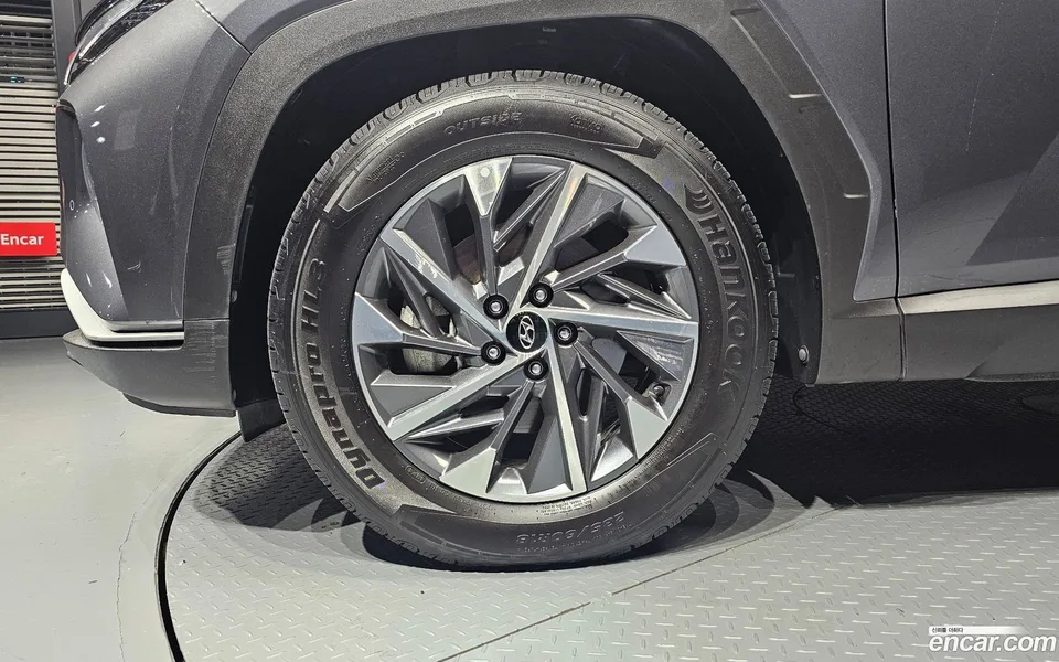Hyundai Tucson 1.6 2WD 2022 — миниатюра 2