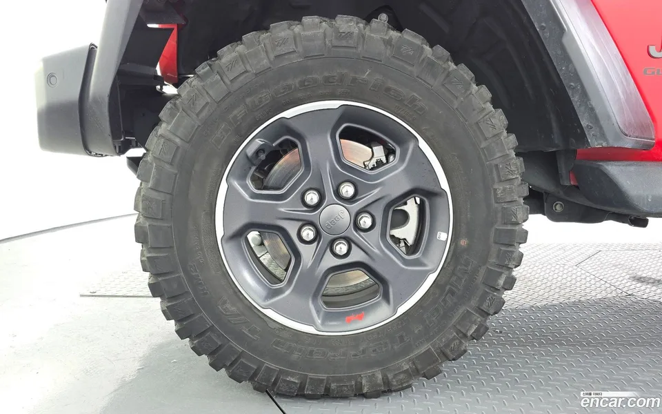 Jeep Gladiator 3.6 2023 — миниатюра 2