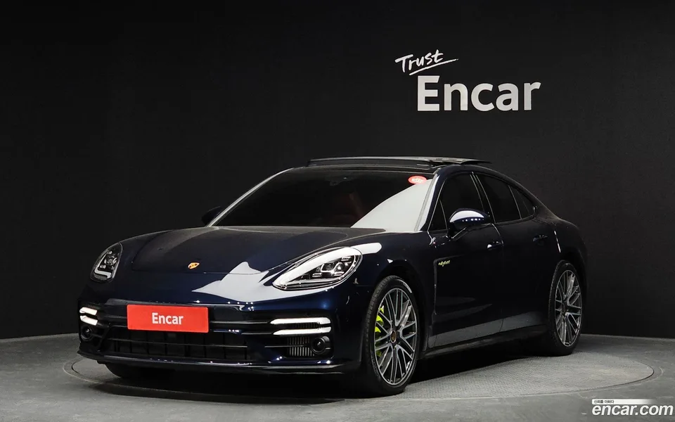 Porsche Panamera (971) 2.9 AWD E- 2023 — фото 1, купить с доставкой в Москву