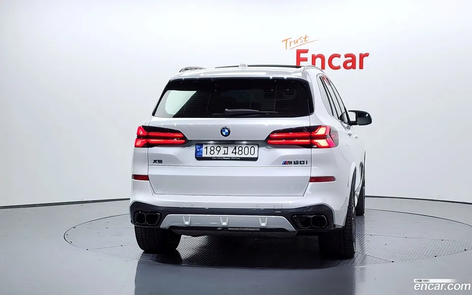 BMW X5 M60i 2024 — миниатюра 4
