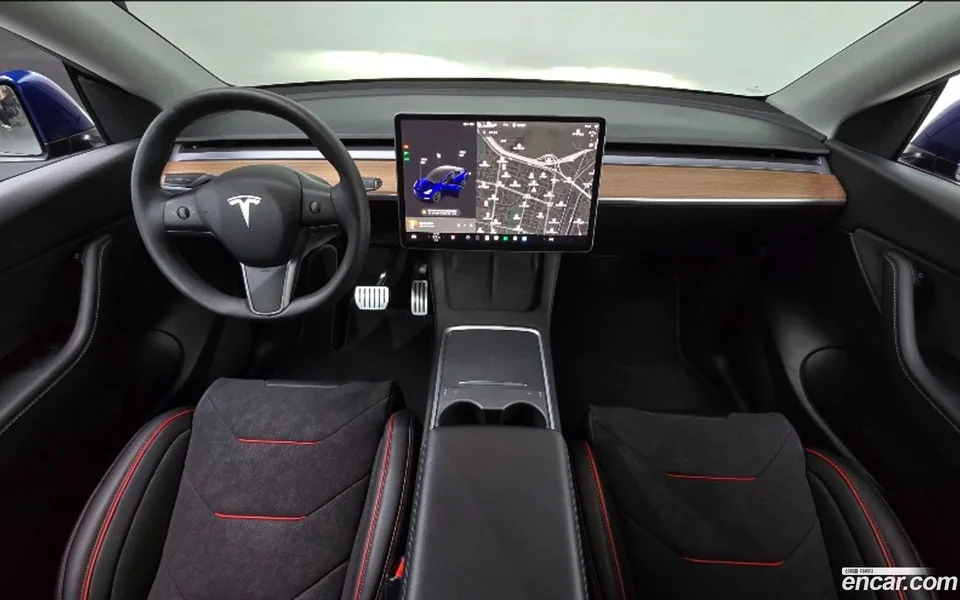 Tesla Model Y AWD 2022 — фото 1, купить с доставкой в Москву