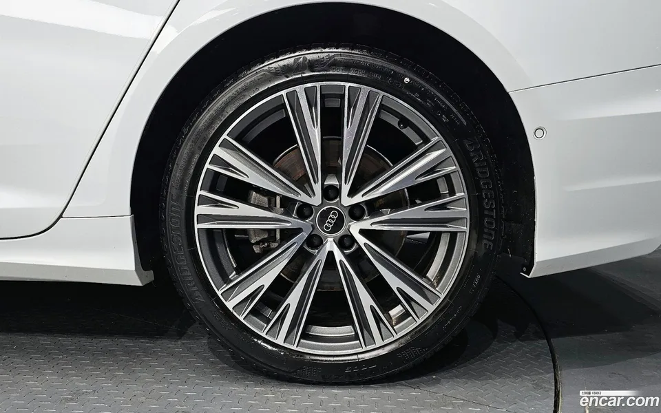 Audi A6 45 TFSI 2022 — миниатюра 2