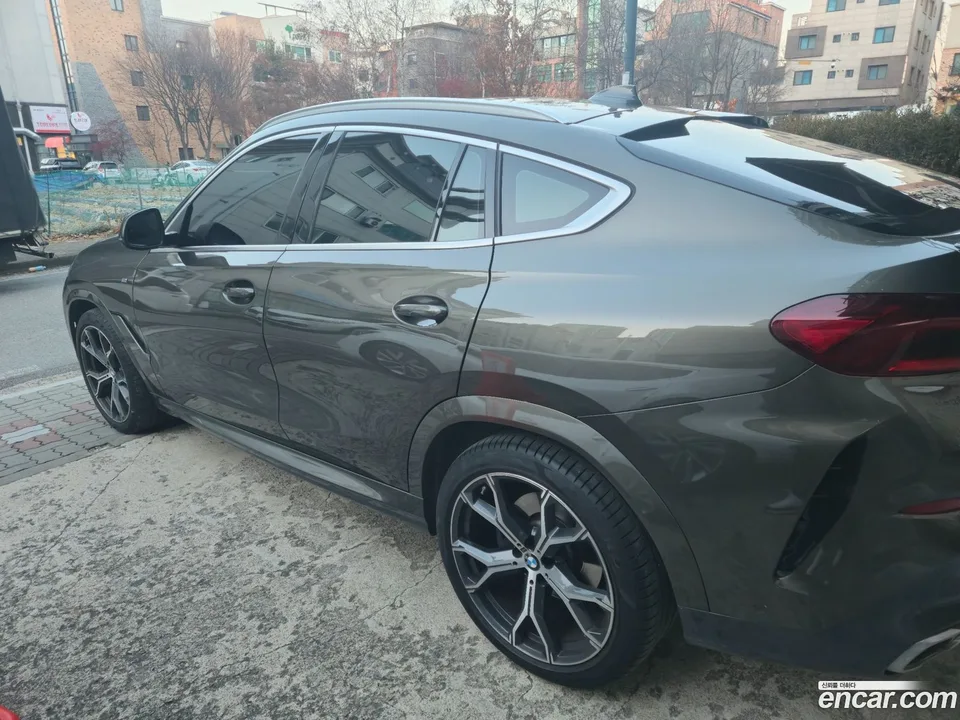 BMW X6 xDrive30d M 2023 — миниатюра 3