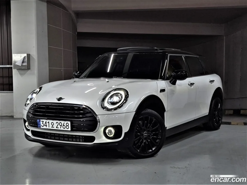 MINI Cooper Clubman 2024 — фото 1, купить с доставкой в Москву