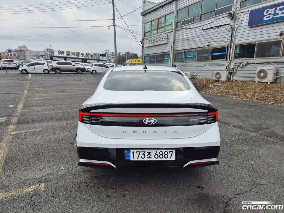 Hyundai Sonata The Edge 1.6 2025 — thumbnail 4