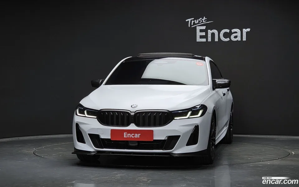 BMW 6 Series GT 620d M 2022 — миниатюра 3