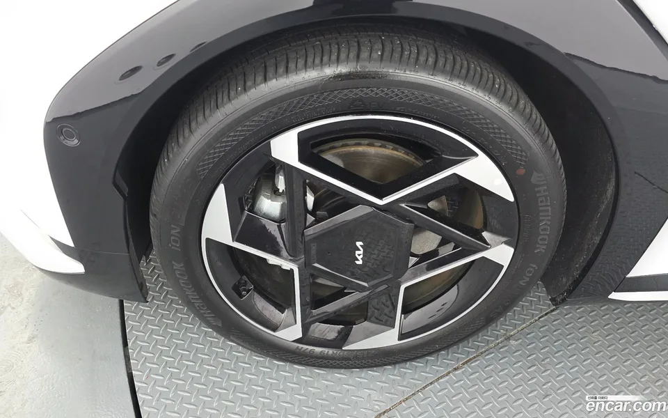 Kia EV4 2WD 2025 — миниатюра 5
