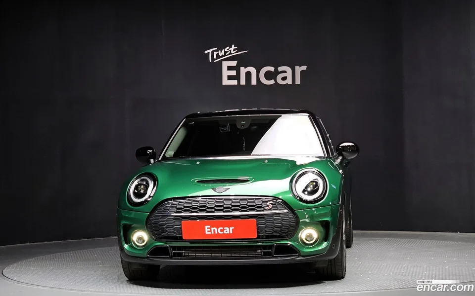 MINI Cooper S Clubman 2023 — миниатюра 3