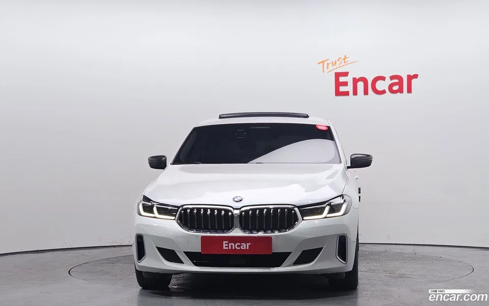BMW 6 Series GT 620d 2022 — миниатюра 3