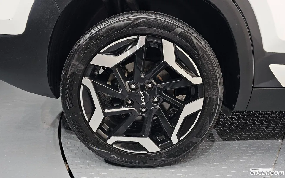 Kia Seltos 1.6 2WD 2023 — миниатюра 2