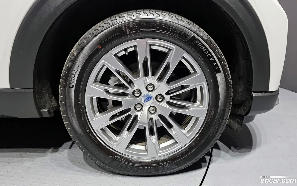 Ford Explorer 2.3 4WD 2024 — миниатюра 5