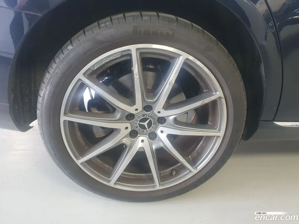 Mercedes-Benz E-Class E300e 4MATIC 2022 — миниатюра 2