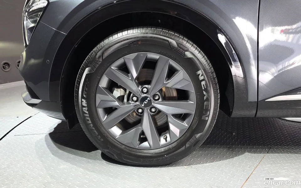 Kia Sportage 2.0 2WD 2022 — миниатюра 5
