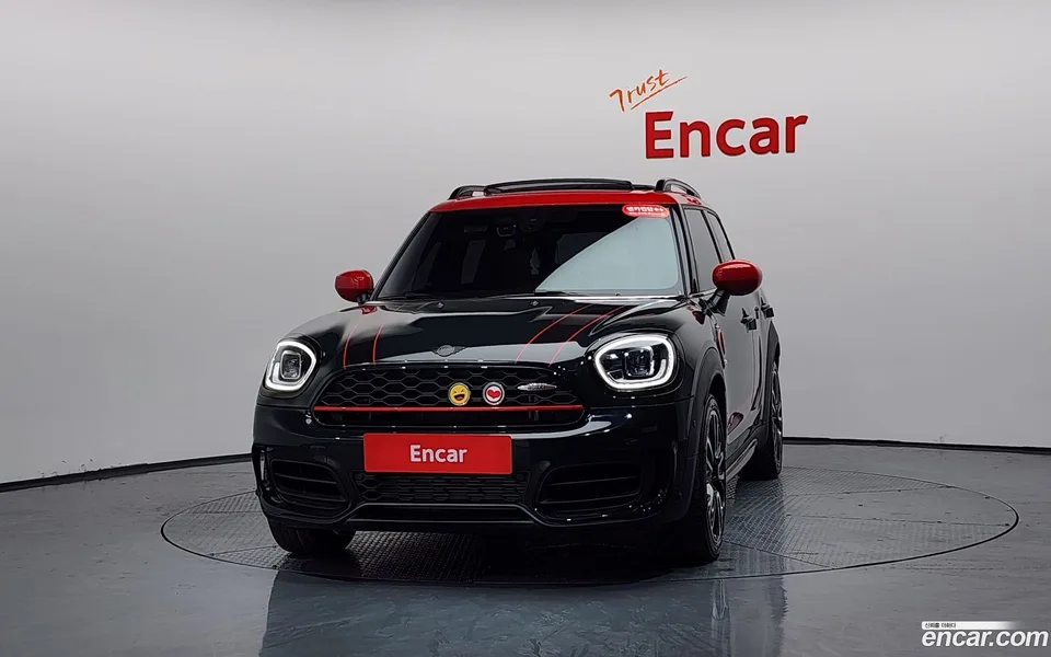 MINI Cooper S Countryman JCW 2022 — миниатюра 3