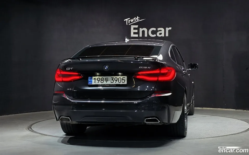 BMW 6 Series GT 630i xDrive M 2022 — миниатюра 4