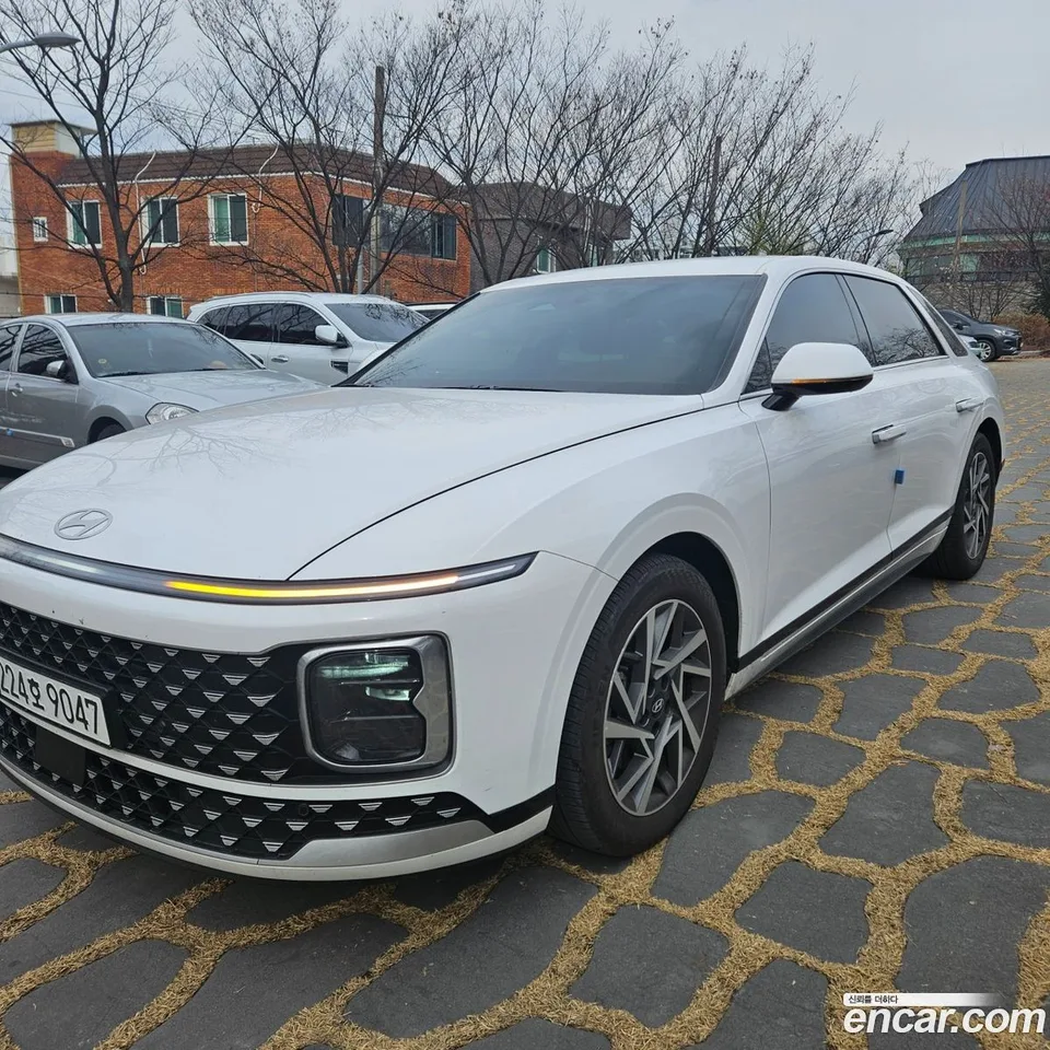 Hyundai Grandeur 2.5 2WD 2024 — фото 1, купить с доставкой в Москву