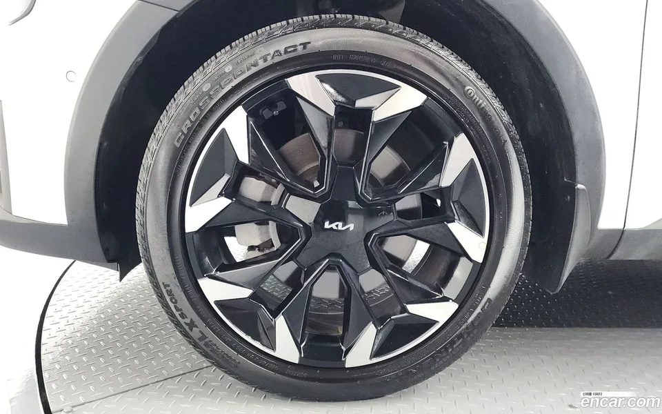 Kia Sorento 2.5T 2WD 2023 — миниатюра 2