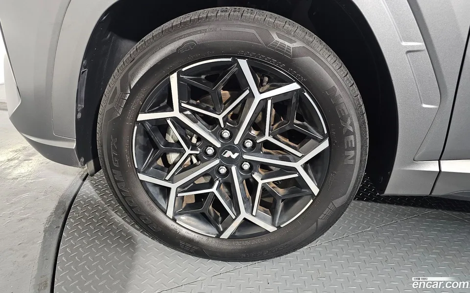 Hyundai Tucson 1.6 4WD 2022 — миниатюра 2