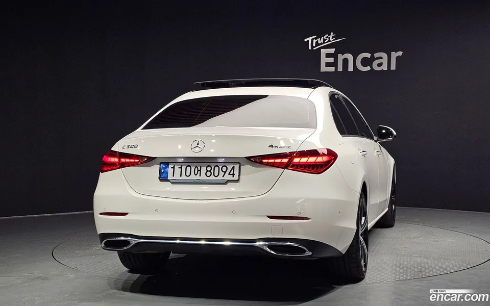 Mercedes-Benz C-Class C300 4MATIC 2023 — миниатюра 4
