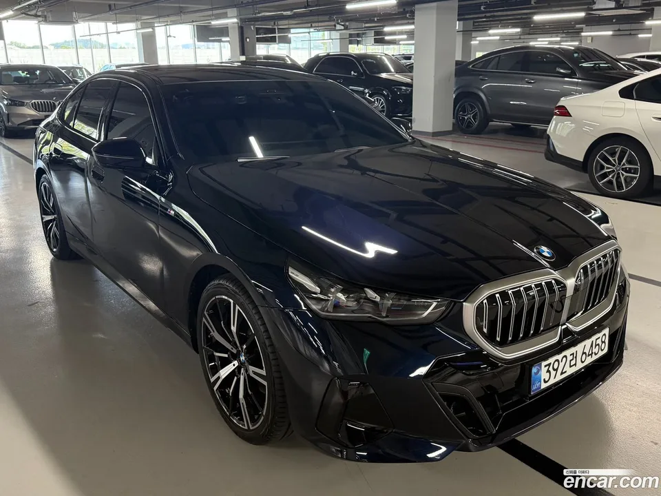 BMW 5 Series 530i xDrive M 2025 — миниатюра 3
