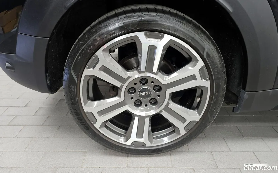 MINI Cooper S Countryman ALL4 2022 — миниатюра 2