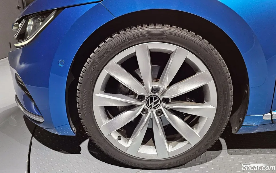 Volkswagen Arteon 2.0 TDI 2023 — миниатюра 2