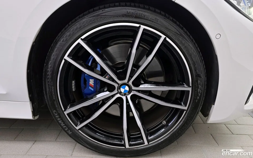 BMW 3 Series 320d M 2022 — миниатюра 2