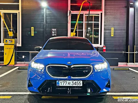 BMW M5 2025 buy in Moscow