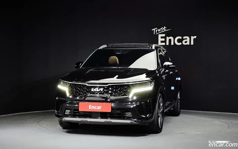 Kia Sorento HEV 1.6 2WD 2023 — миниатюра 3