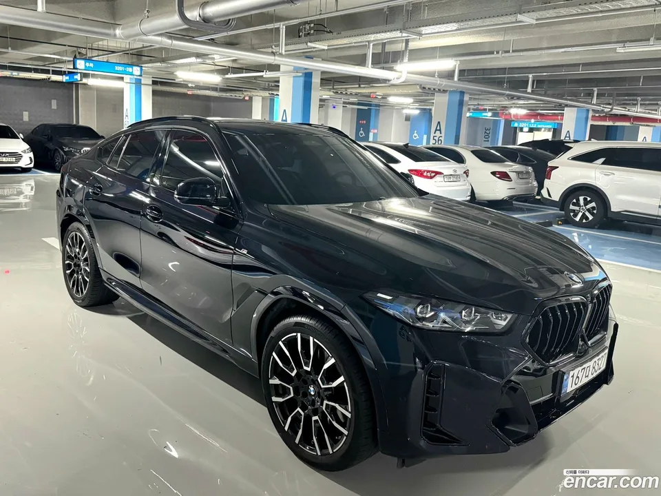 BMW X6 xDrive40i M 2025 — миниатюра 2