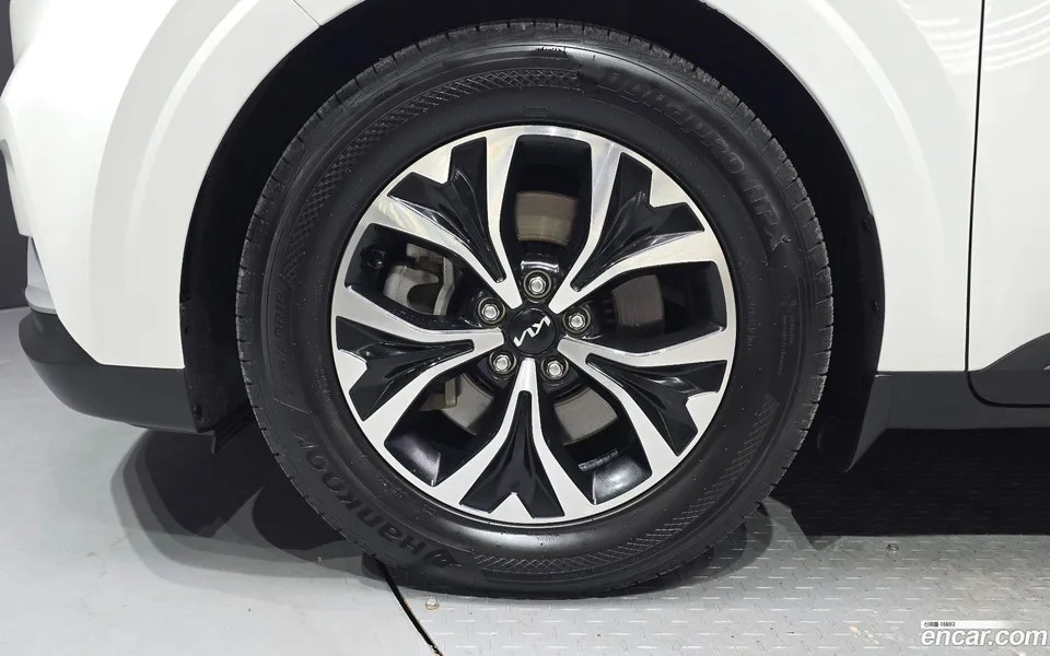 Kia Carnival 11 2022 — миниатюра 5
