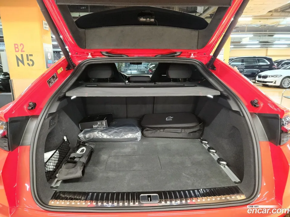 Lamborghini Urus 4.0 V8 SE 2025 — миниатюра 2