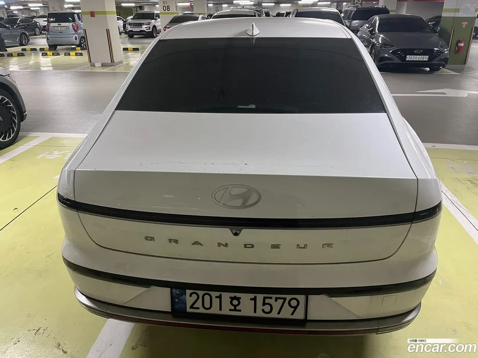 Hyundai Grandeur 2.5 2WD 2024 — миниатюра 2