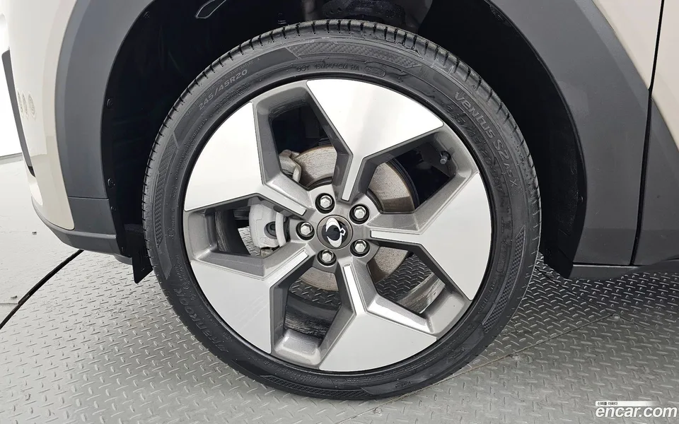 KG Mobility Torres EVX E7 2024 — миниатюра 5