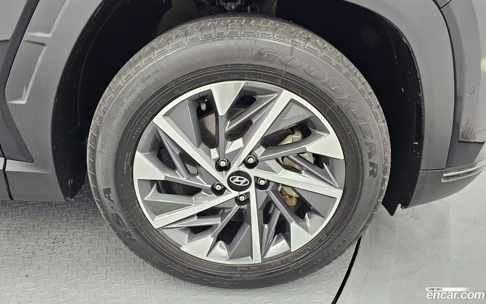 Hyundai Tucson Hybrid 2WD 2023 — миниатюра 2