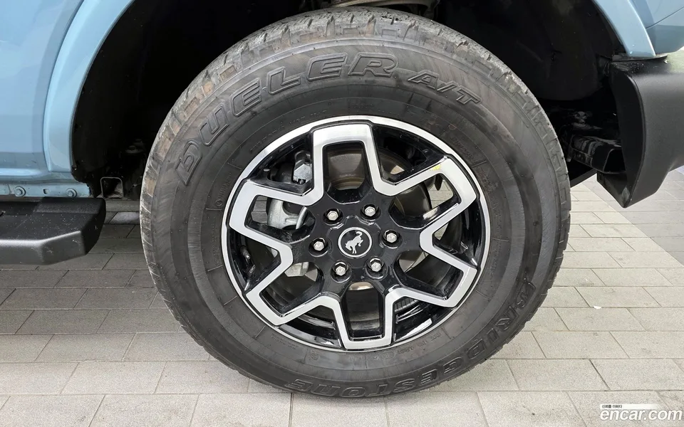 Ford Bronco 2.7 2022 — миниатюра 2