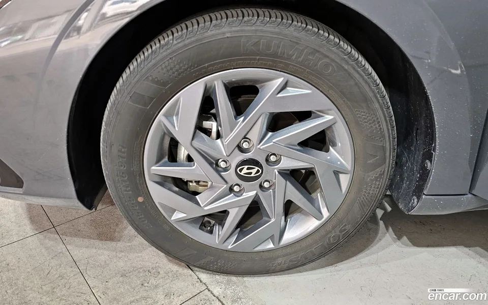 Hyundai Avante CN7 1.6 2024 — миниатюра 2