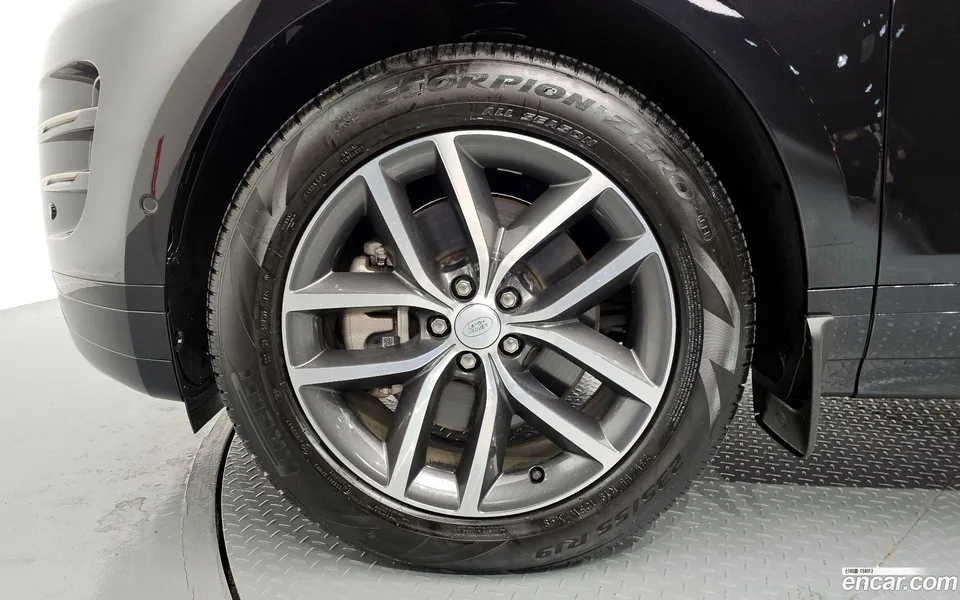 Land Rover Range Rover Evoque P250 SE 2025 — миниатюра 2
