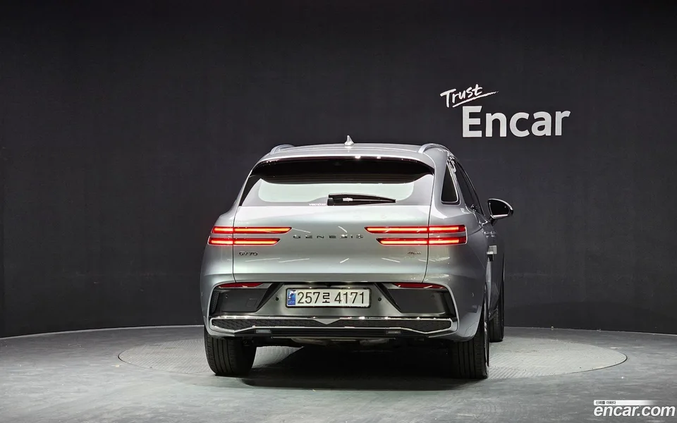 Genesis GV70 2.5T AWD 2024 — миниатюра 4