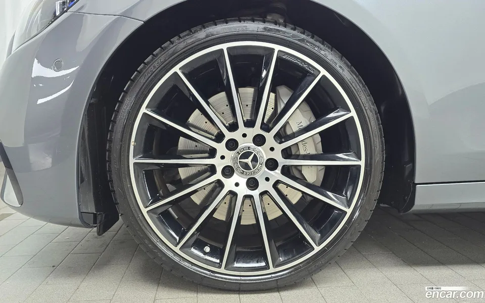 Mercedes-Benz E-Class E350 4MATIC AMG Line 2022 — миниатюра 2