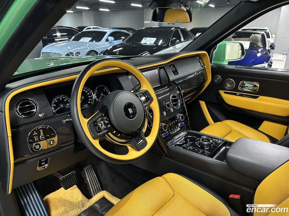 Rolls-Royce Cullinan 6.7 V12 2023 — миниатюра 2