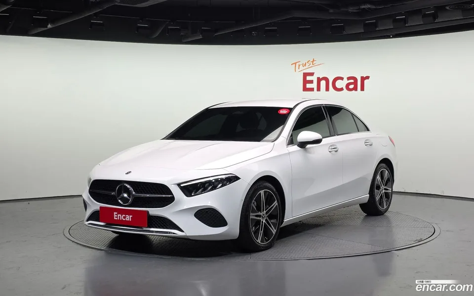 Mercedes-Benz A-Class A220 2024 — фото 1, купить с доставкой в Москву