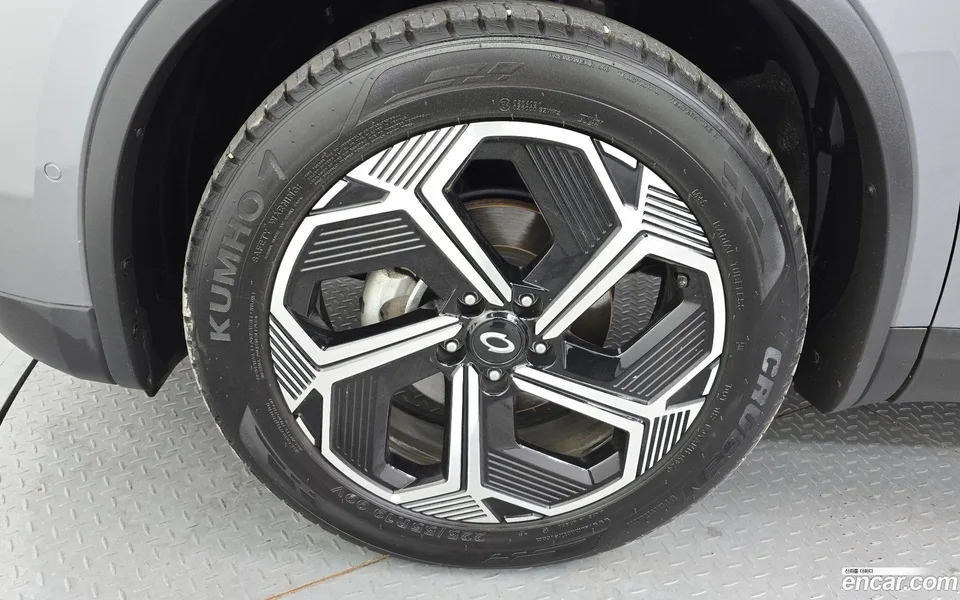 Renault Samsung QM6 2.0 LPe RE 2WD 2023 — миниатюра 5