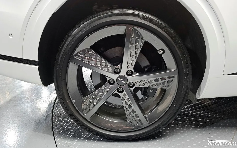 Genesis GV70 2.5T AWD 2023 — миниатюра 5
