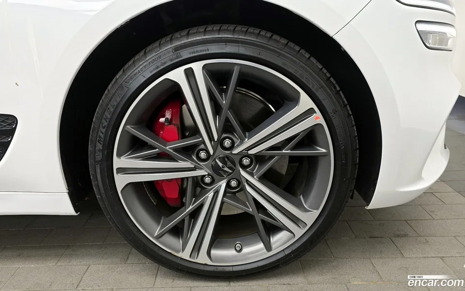 Genesis G70 2.5T 2WD 2024 — миниатюра 2