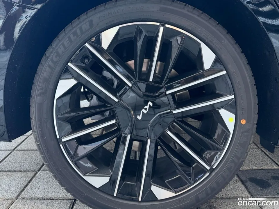 Kia K8 Hybrid 2025 — миниатюра 2