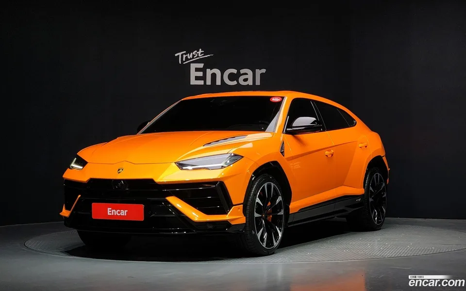 Lamborghini Urus 4.0 V8 S 2024 — фото 1, купить с доставкой в Москву