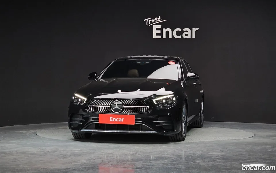 Mercedes-Benz E-Class E250 AMG Line 2023 — миниатюра 3